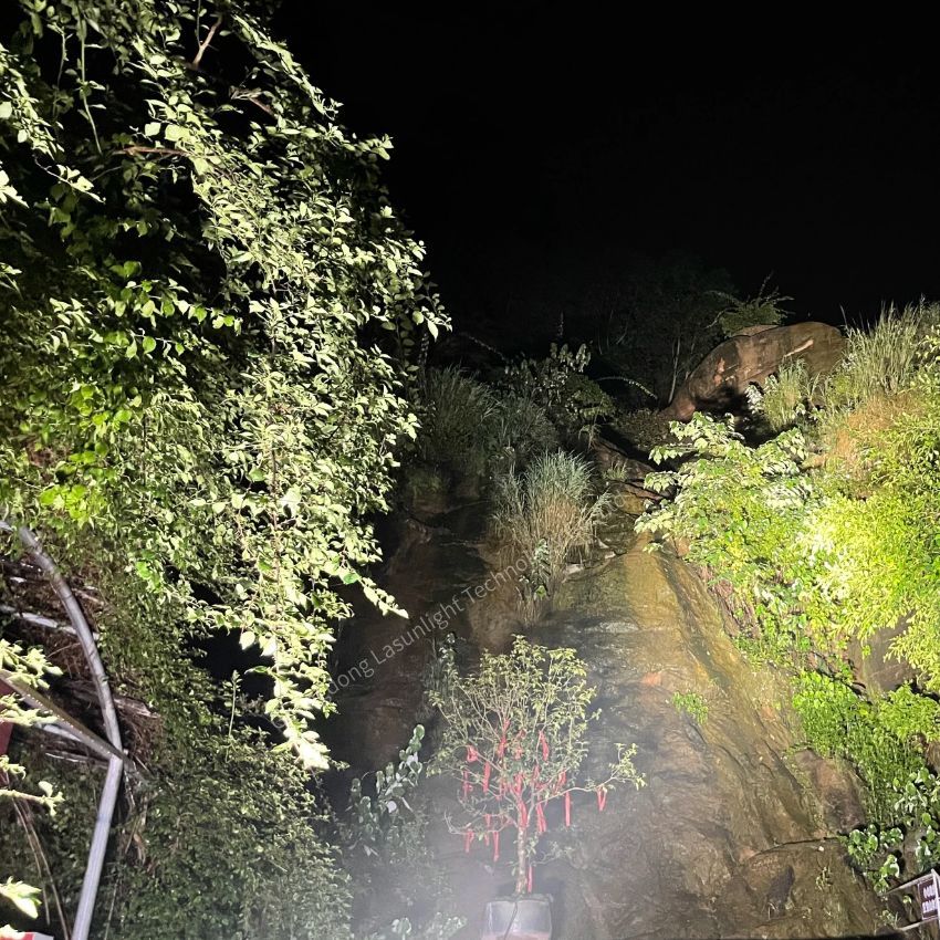 Application Scenario  200 wattage floodlight.jpg